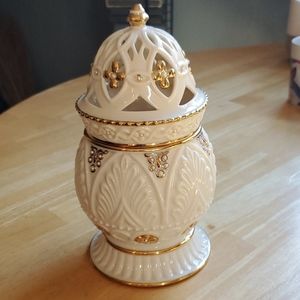 Lenox Illumination Florentine/Pearl Candle Jar